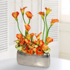 Calla & Ranunculus in Profile Vase 18"