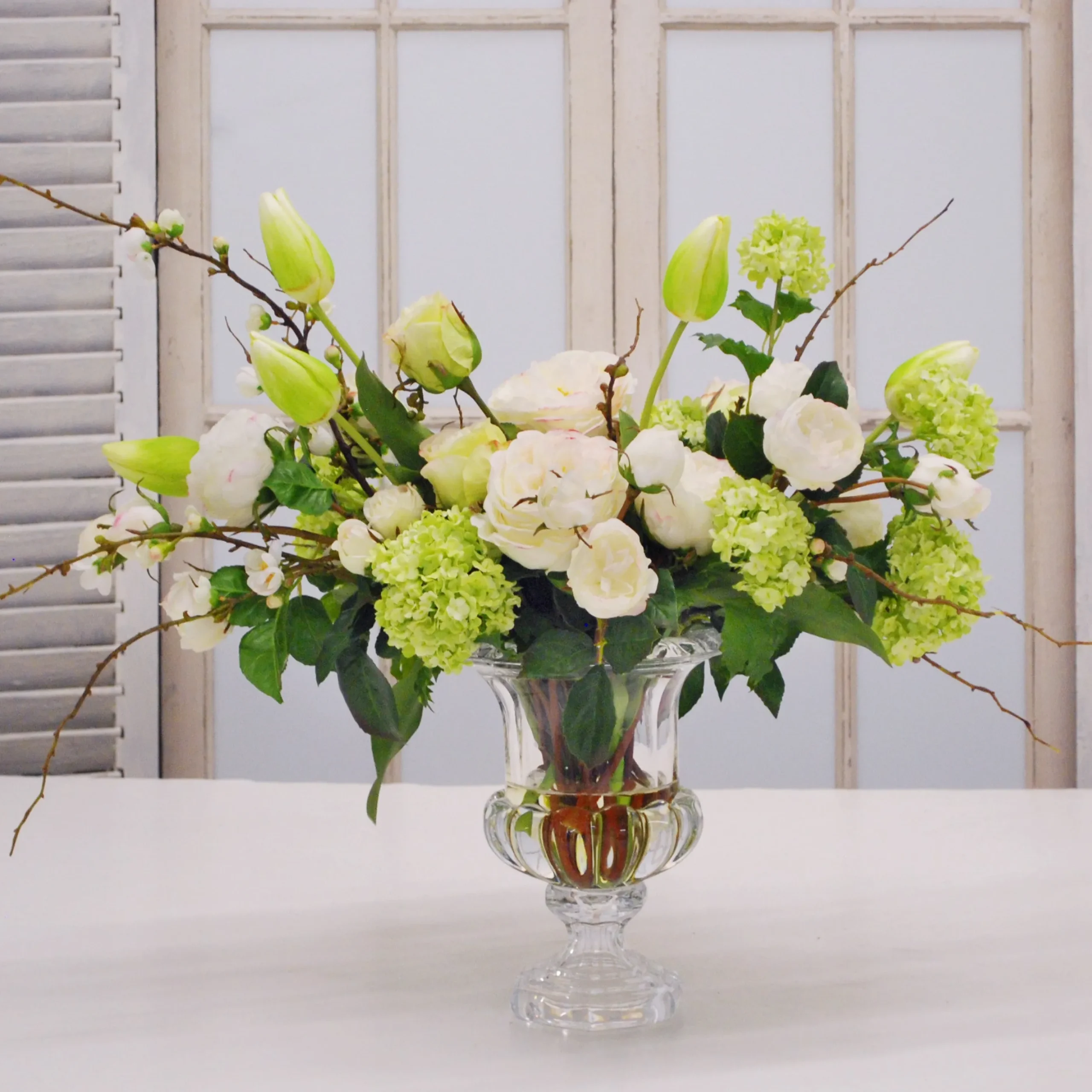MIX TULIP & ROSE IN LOTUS VASE (WHD003-WHGR)