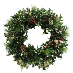Pointed Holly Wreath 24"