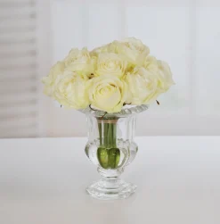 Rose in Crystal Glass 9.5"